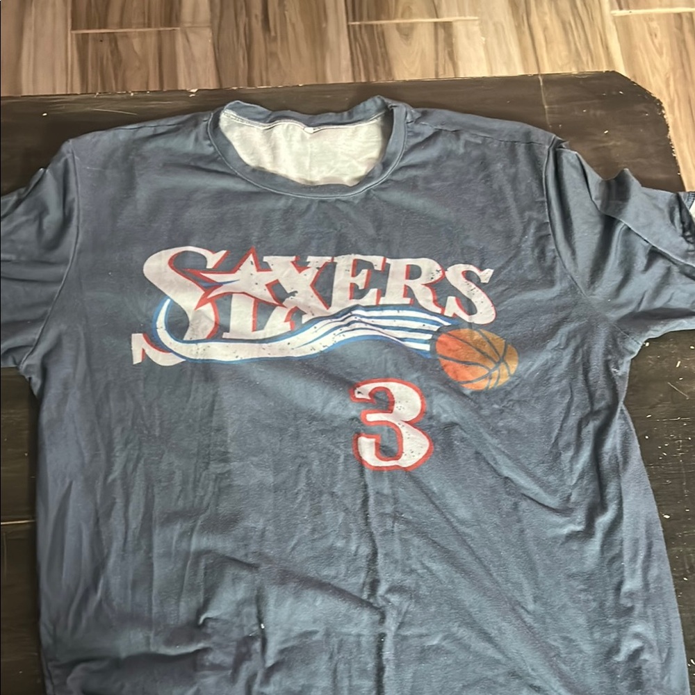 Blue Sixers Graphic T-Shirt